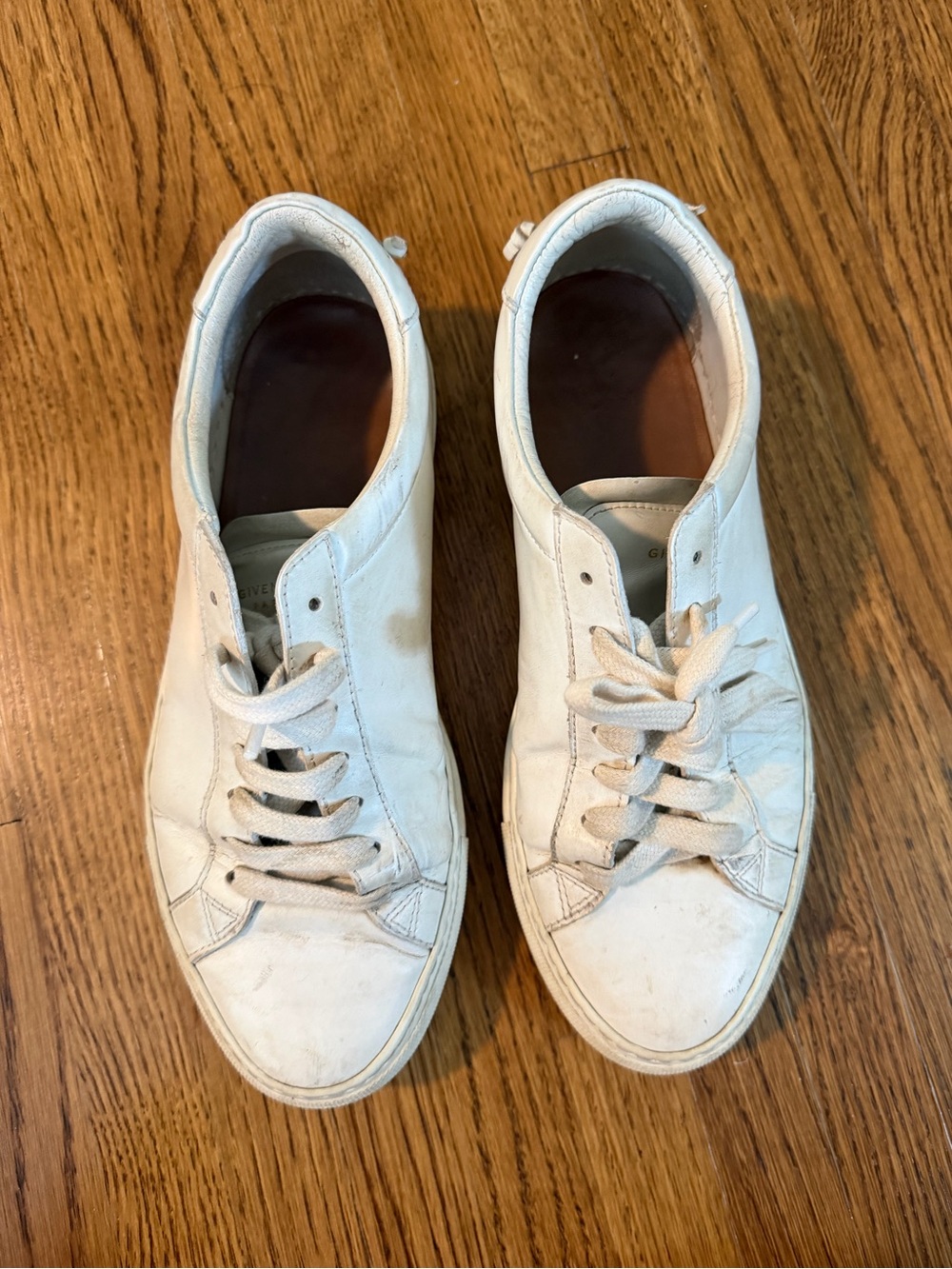 Givenchy White Leather Women's Low-Top Sneakers